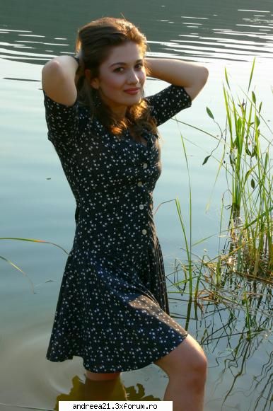 Poze(in afara concursului Megastar) - E prin lac fata :P - Poze